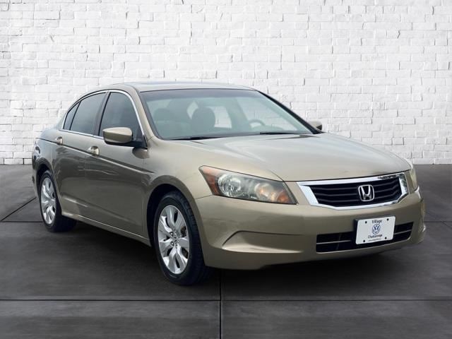 Used 2009 Honda Accord EX with VIN 1HGCP26749A020916 for sale in Chattanooga, TN