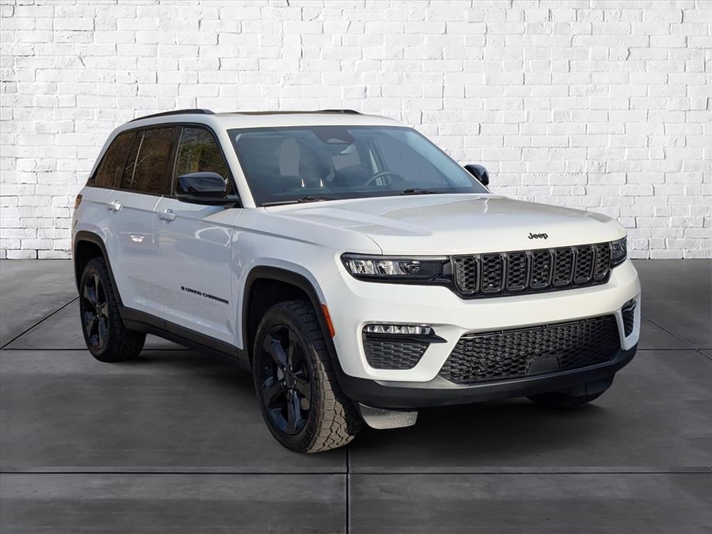 2023 Jeep Grand Cherokee Limited's photo