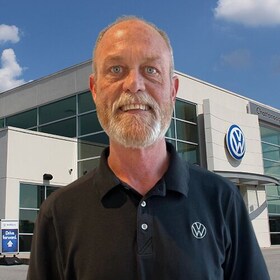 Staff member Max Cockrell from ID_4b308c140365