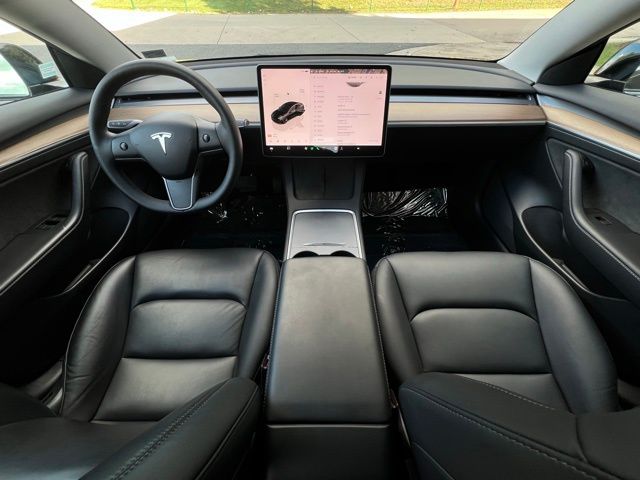 2022 Tesla Model 3 Long Range photo 2