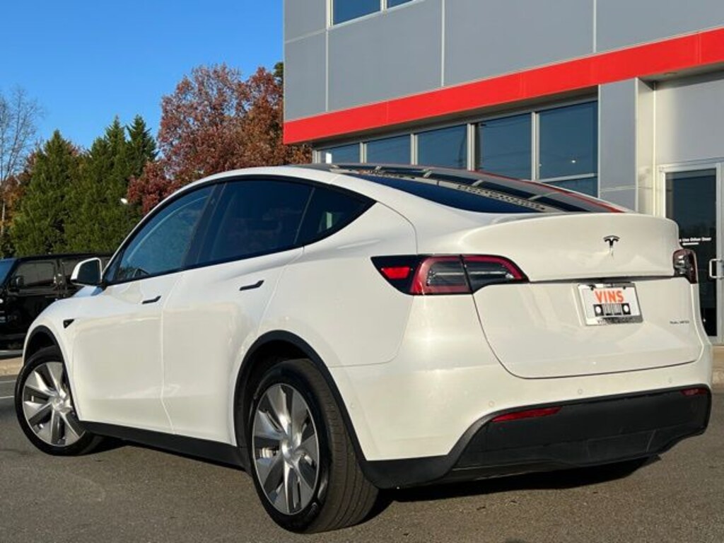 Used 2022 Tesla Model Y Long Range SUV