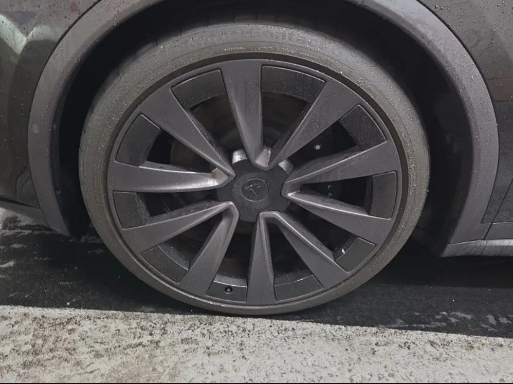 2022 Tesla Model X Plaid photo 4