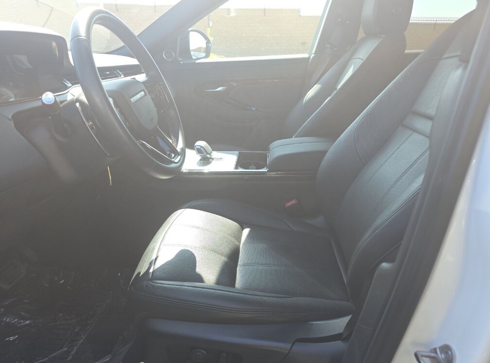 2024 Land Rover Range Rover Evoque S photo 4