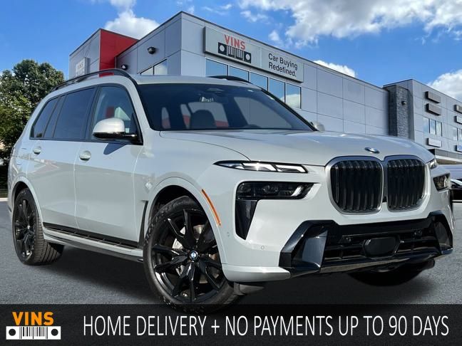 2023 BMW X7 40i's photo