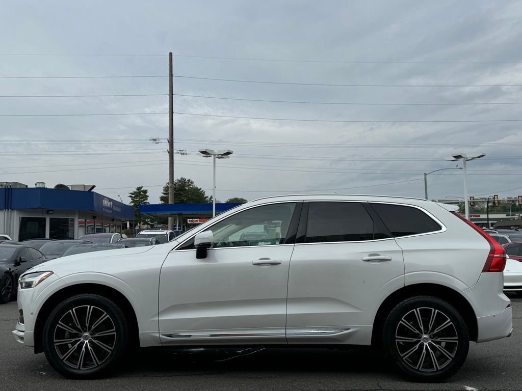 2019 Volvo XC60 T5 Inscription photo 3