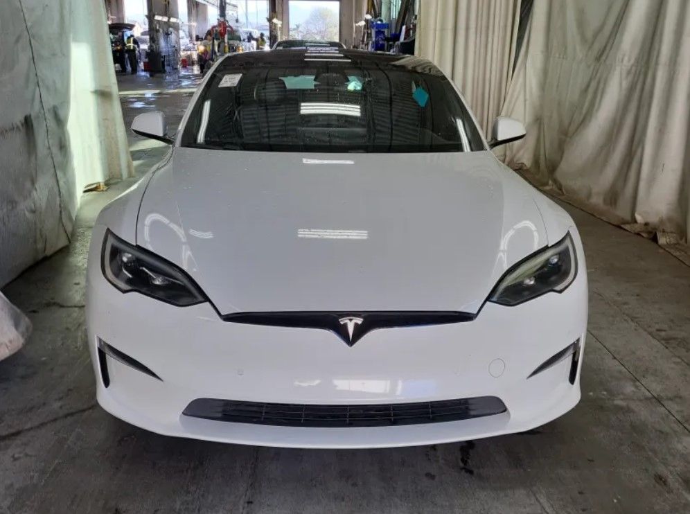 2022 Tesla Model S photo 4
