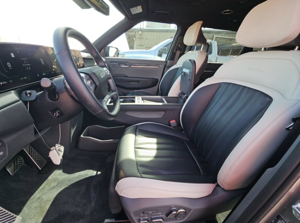 Used 2024 Kia EV9 GT-Line SUV