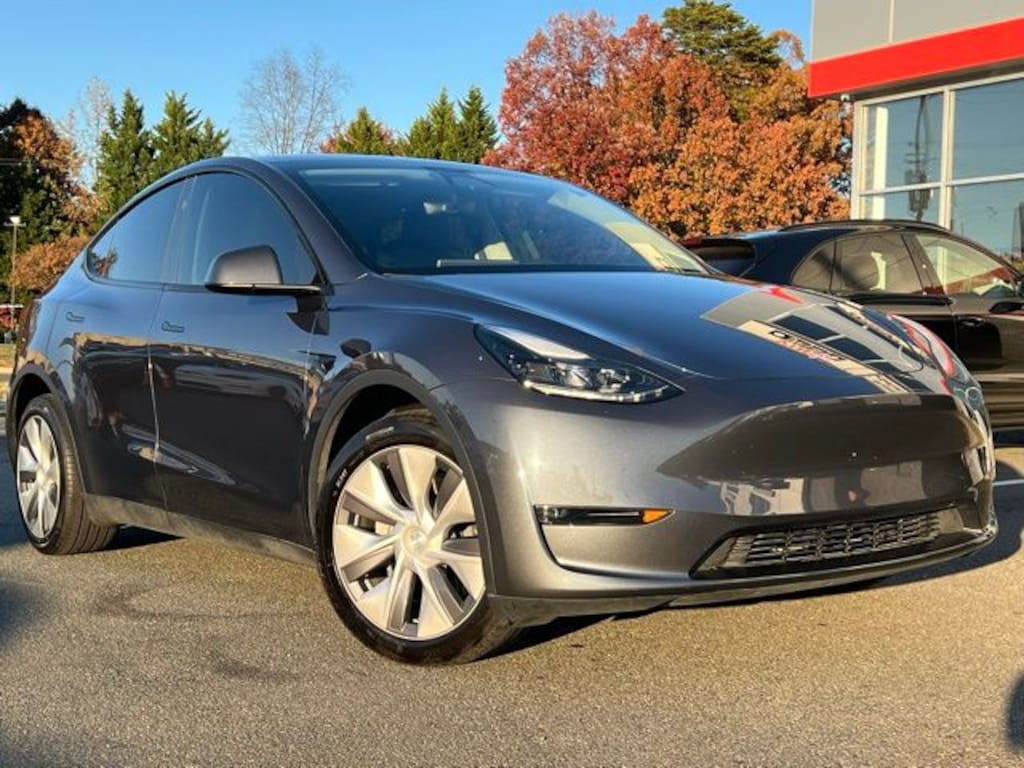 Used 2023 Tesla Model Y Long Range SUV