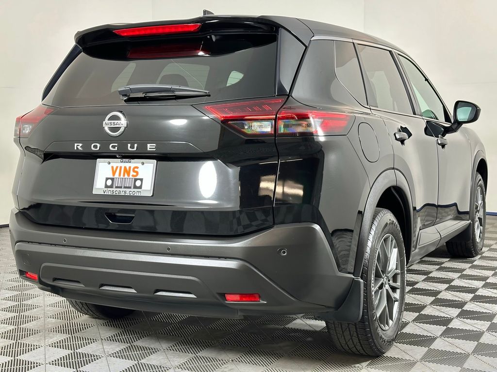2021 Nissan Rogue S photo 4