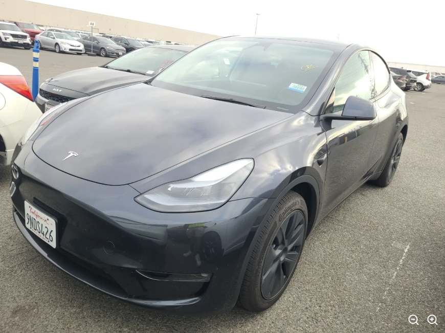 2024 Tesla Model Y Long Range