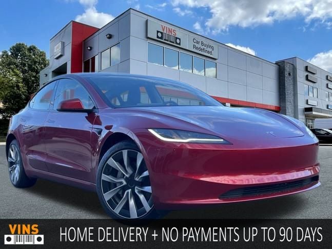 2025 Tesla Model 3 Performance's photo