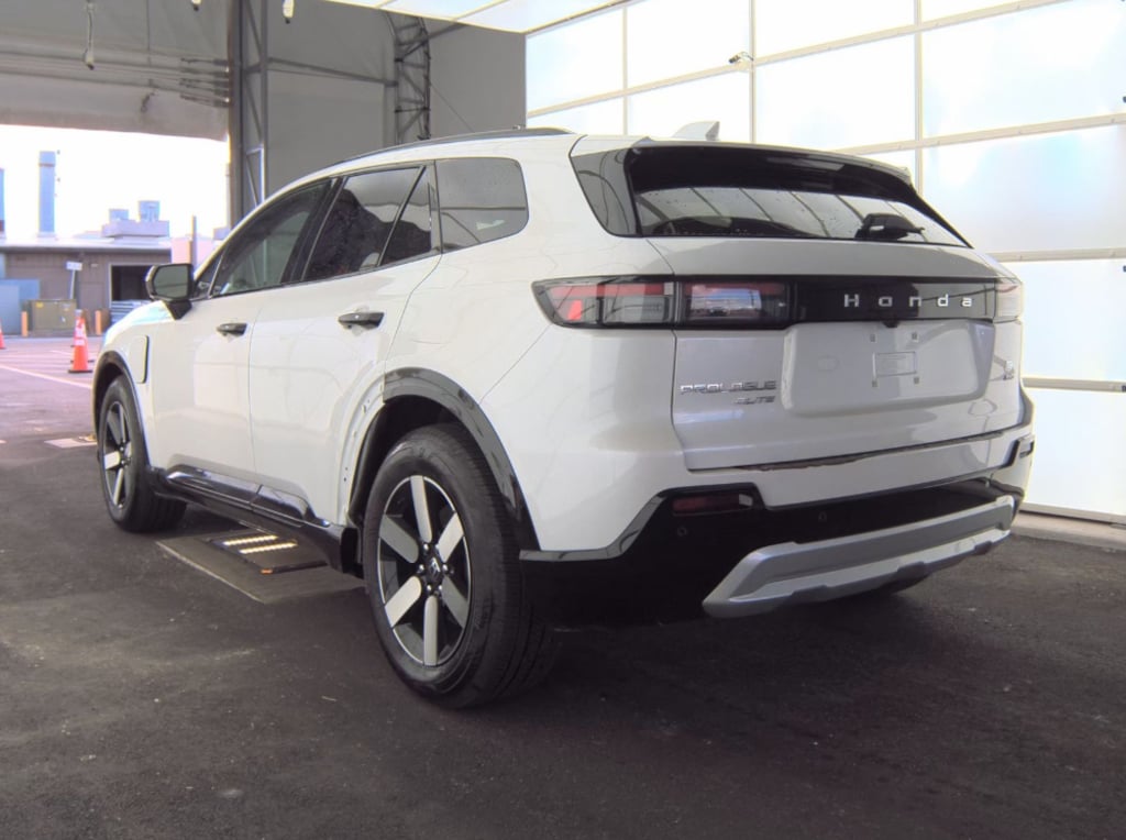 Used 2025 Honda Prologue Elite SUV