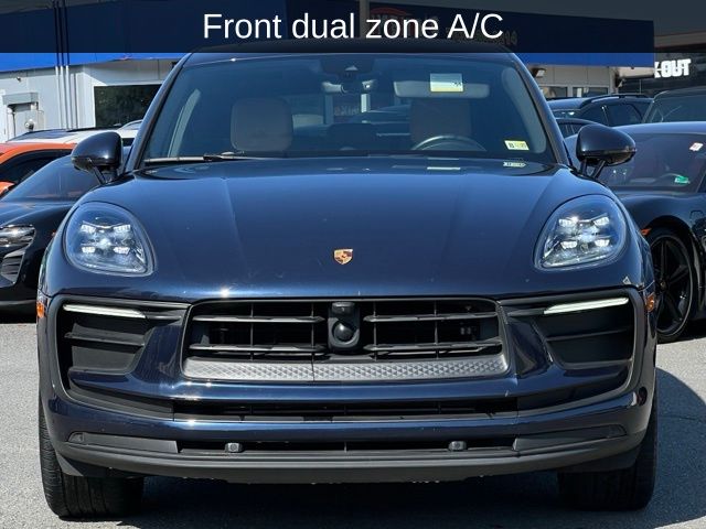 2023 Porsche Macan Base photo 3