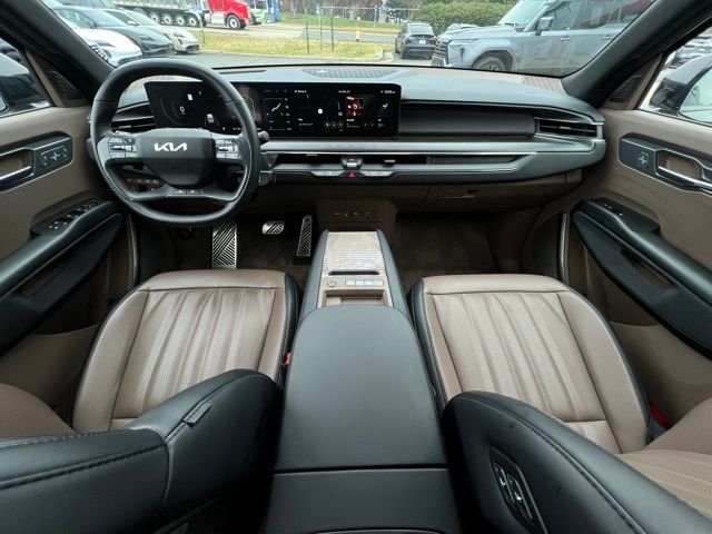 2024 Kia EV9 GT-Line photo 2