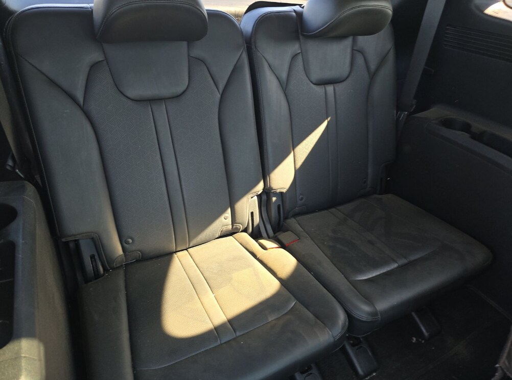 2022 Kia Sorento SX photo 2