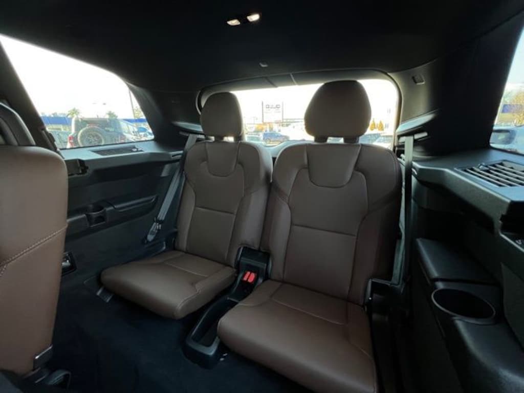 Used 2025 Volvo XC90 B6 Plus 7-Seater SUV