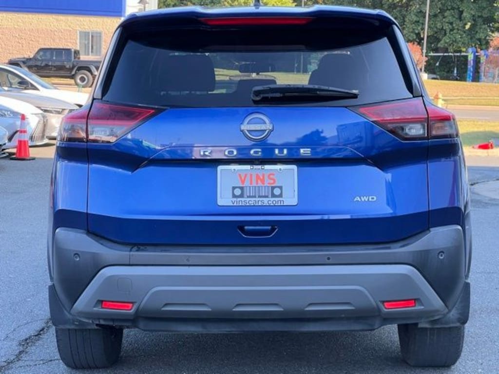 Used 2023 Nissan Rogue S SUV