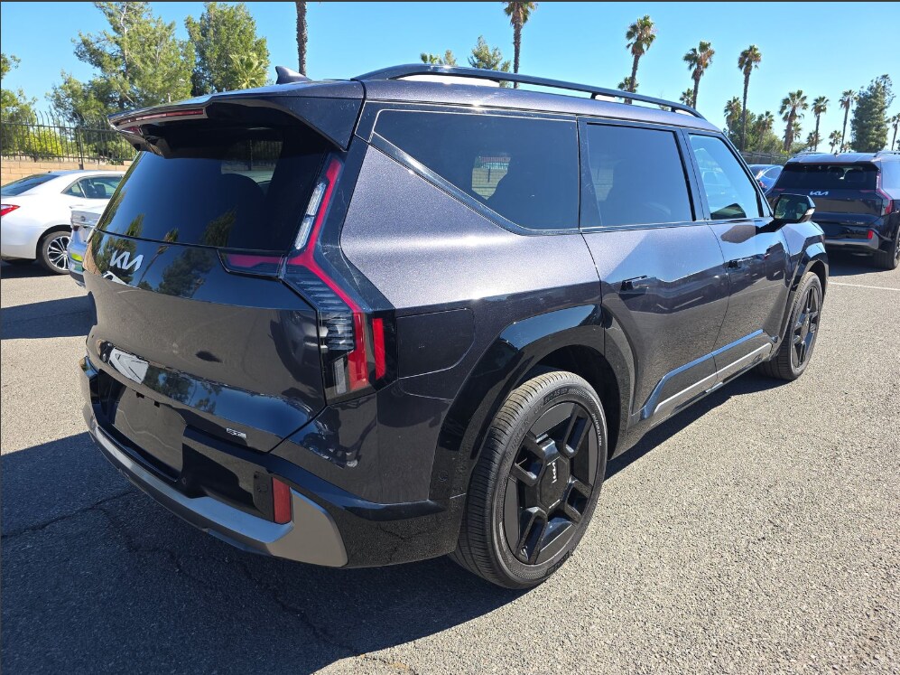 2025 Kia EV9 GT-Line photo 4