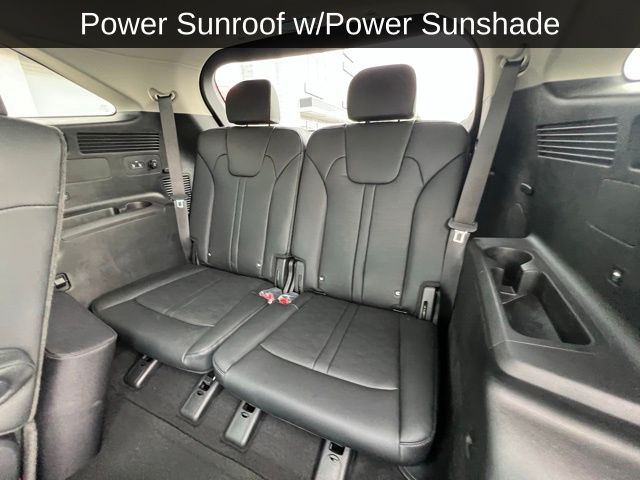 2025 Kia Sorento Plug-In Hybrid EX photo 3