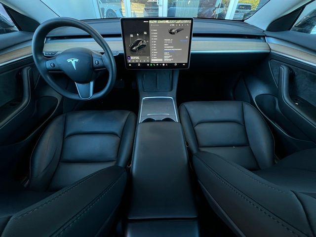 2023 Tesla Model 3 Long Range photo 2