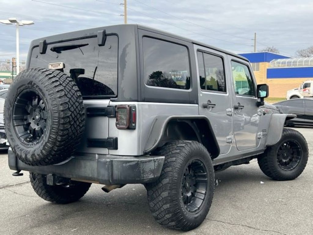 Used 2016 Jeep Wrangler Unlimited Sport SUV
