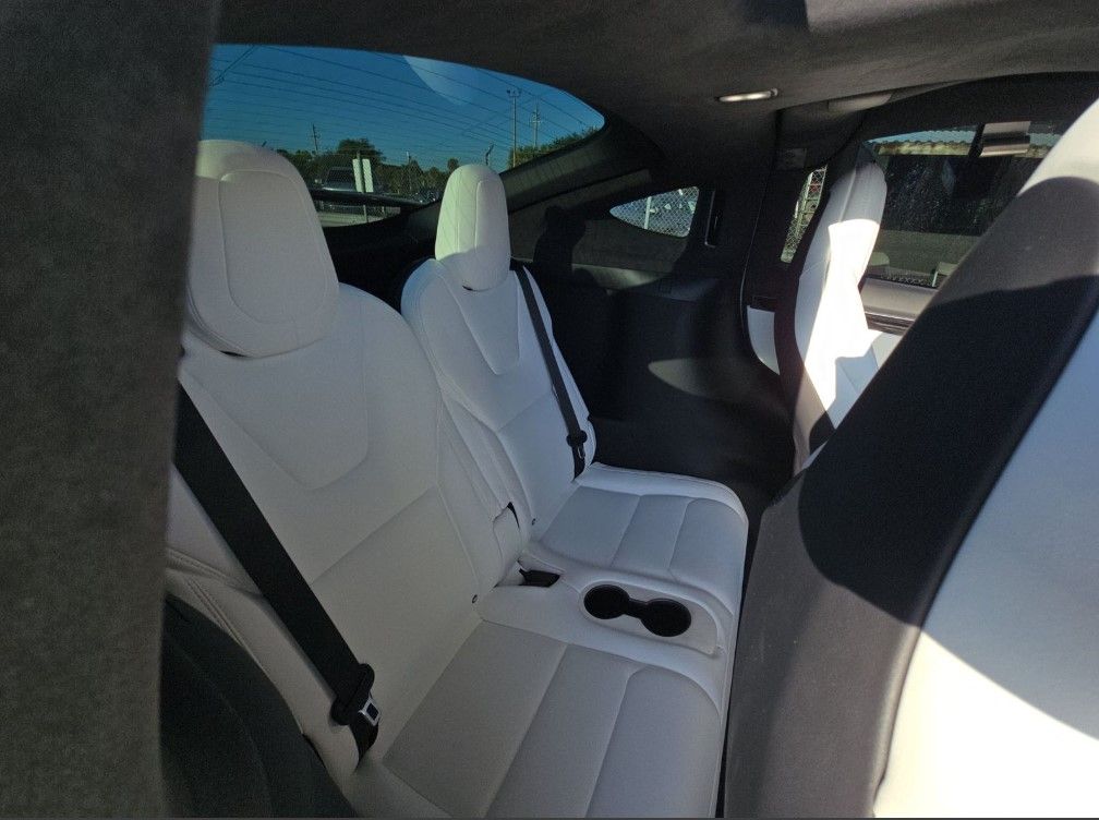 2018 Tesla Model X 100D photo 2