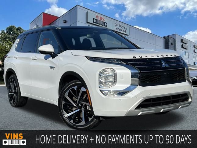 2023 Mitsubishi Outlander Plug-In Hybrid SEL's photo