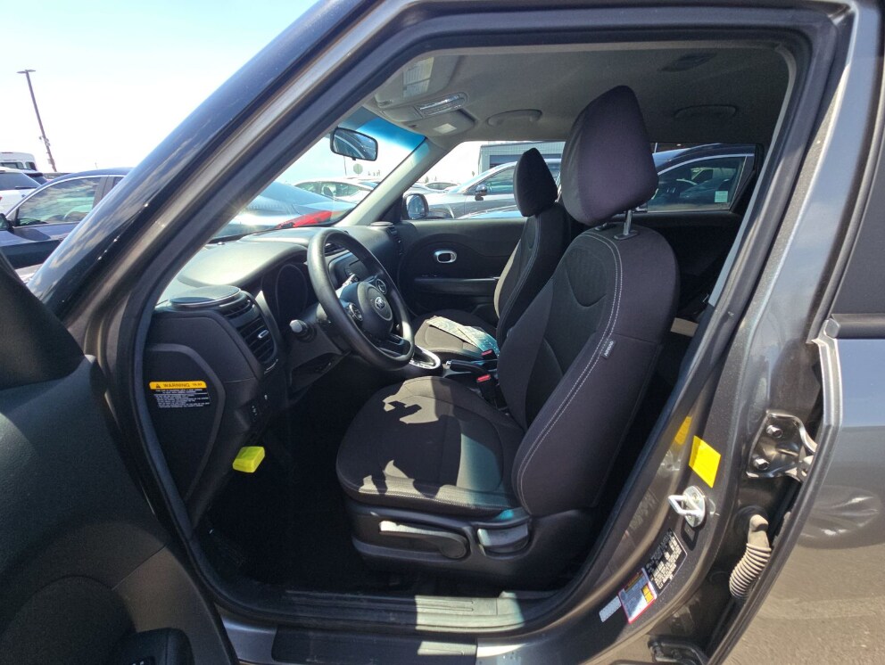 2019 Kia Soul Base photo 2