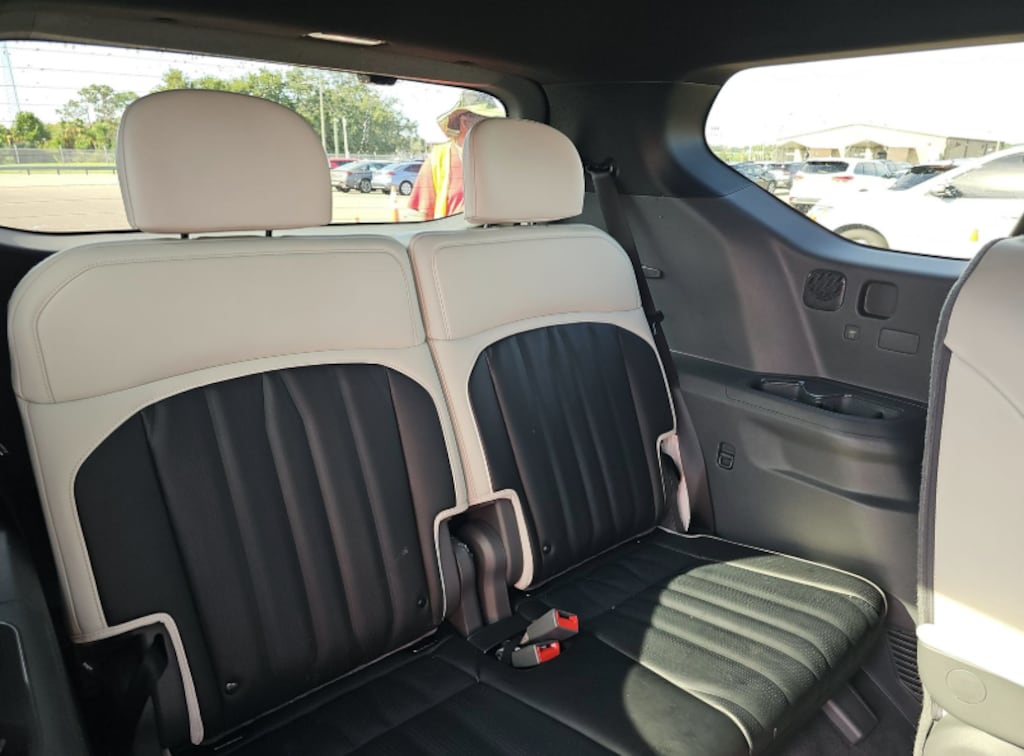 Used 2024 Kia EV9 GT-Line SUV