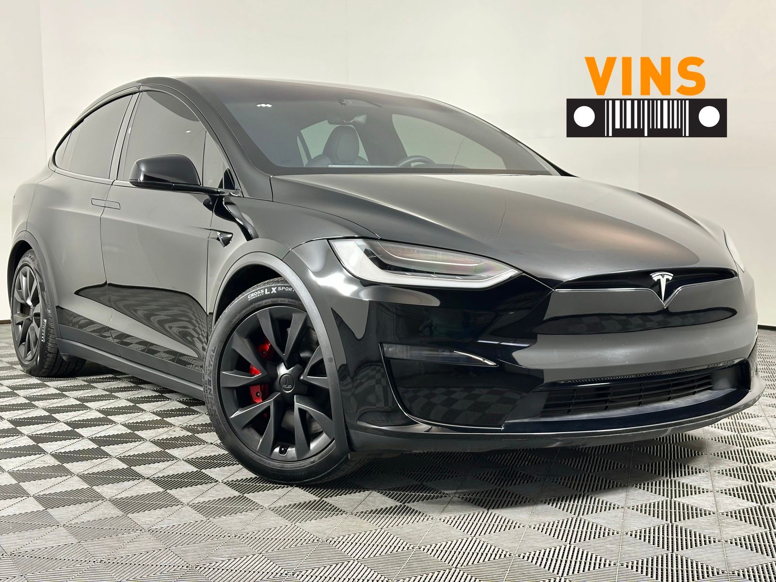 2023 Tesla Model X Plaid's photo