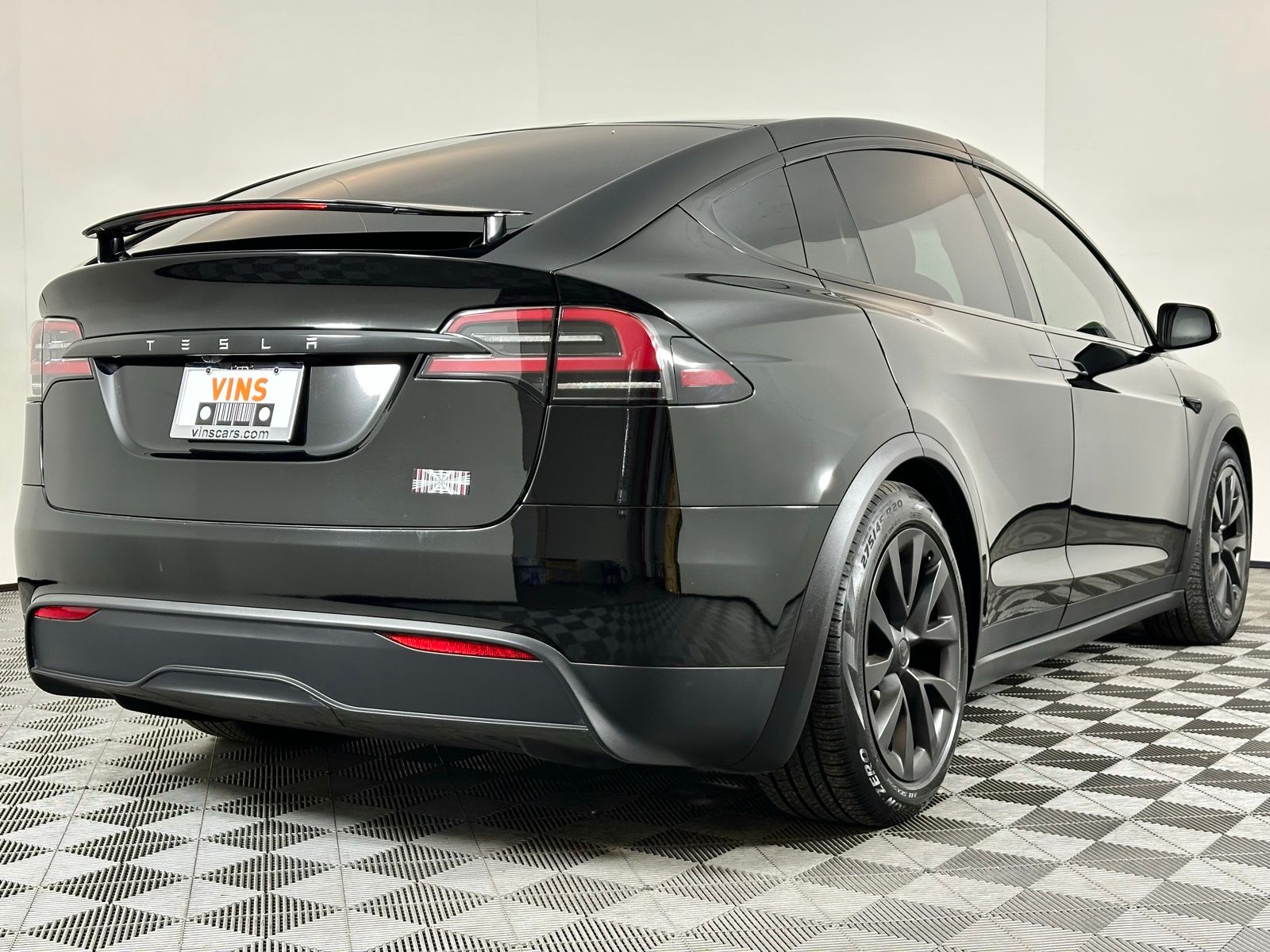 Image of 2023 Tesla Model X Plaid SUV