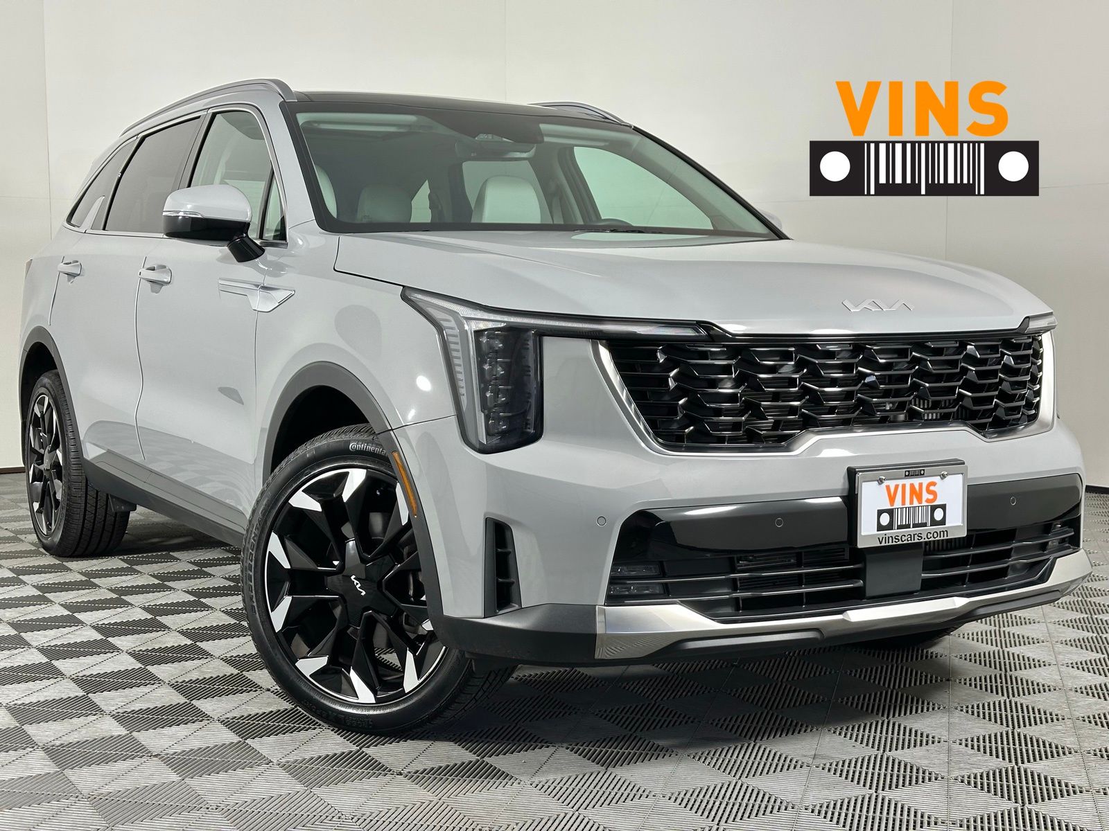 2025 Kia Sorento EX's photo