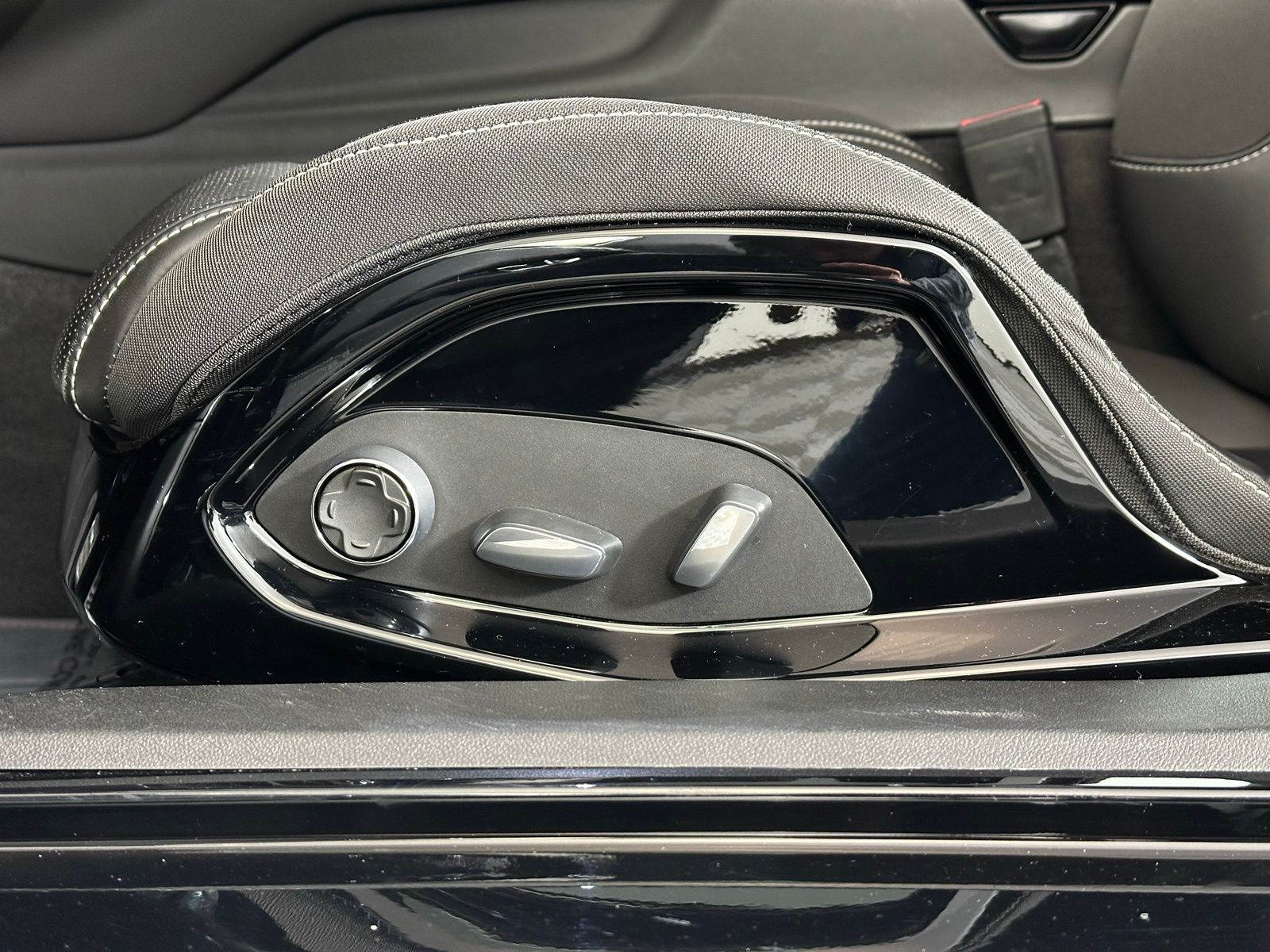 Image of 2020 Chevrolet Corvette Stingray Coupe