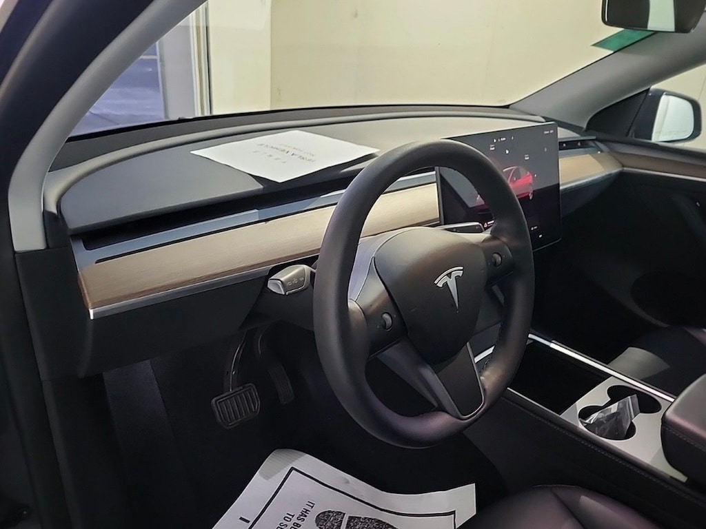 Used 2023 Tesla Model Y Long Range SUV
