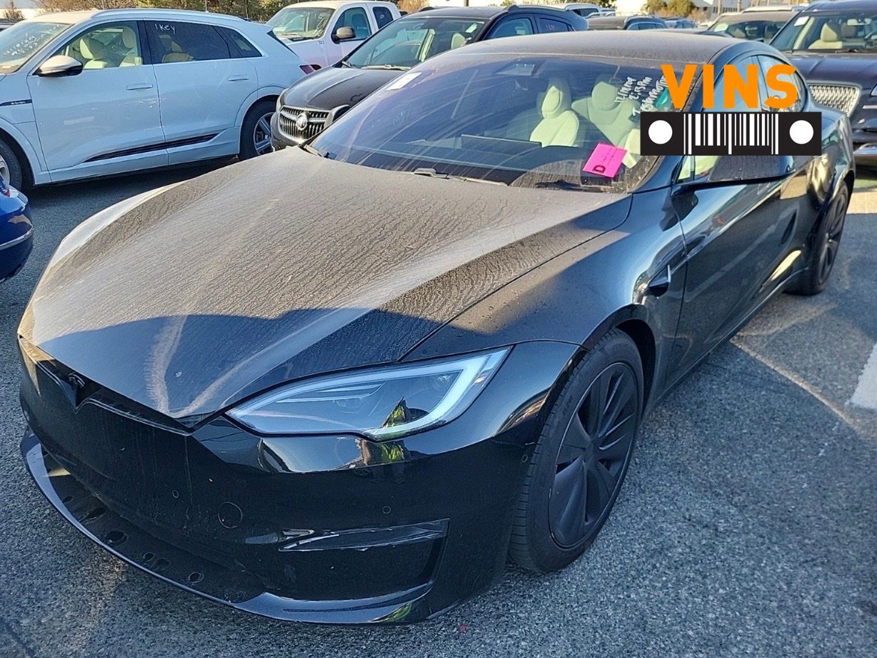 2022 Tesla Model S Base's photo