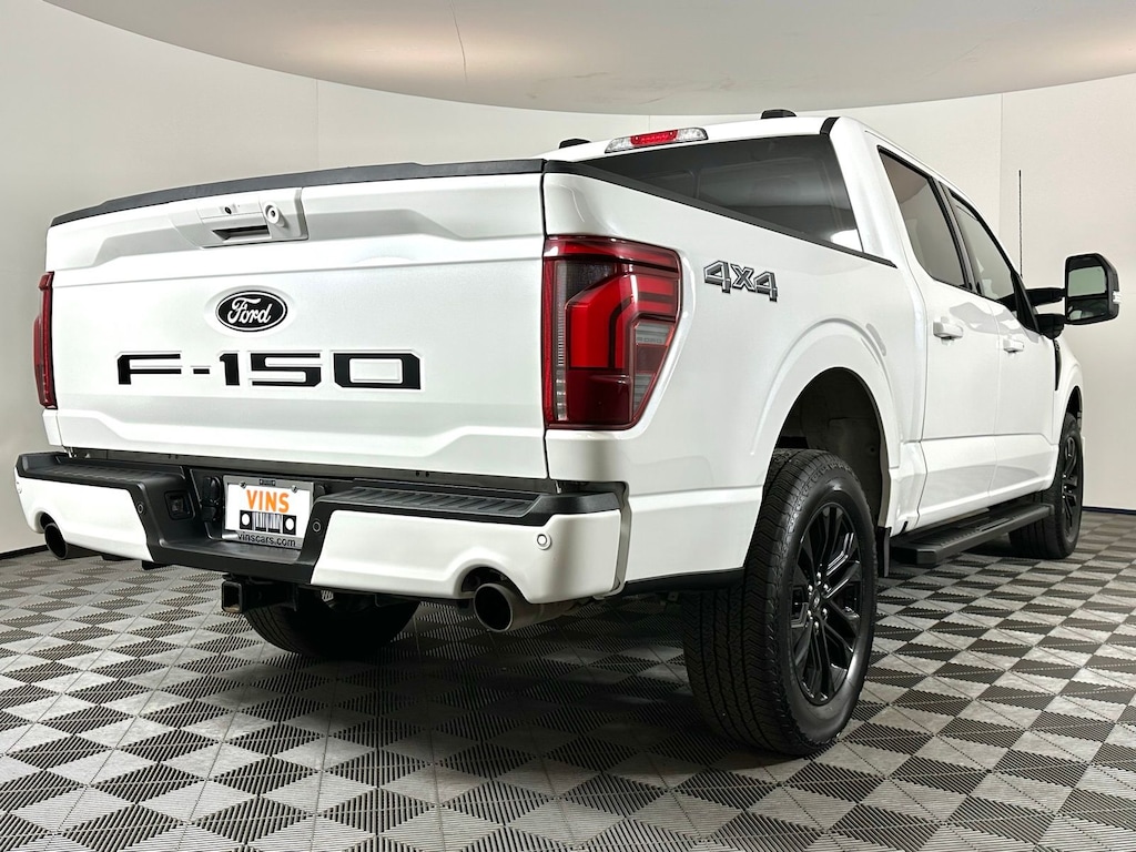 Used 2024 Ford F-150 Lariat Truck
