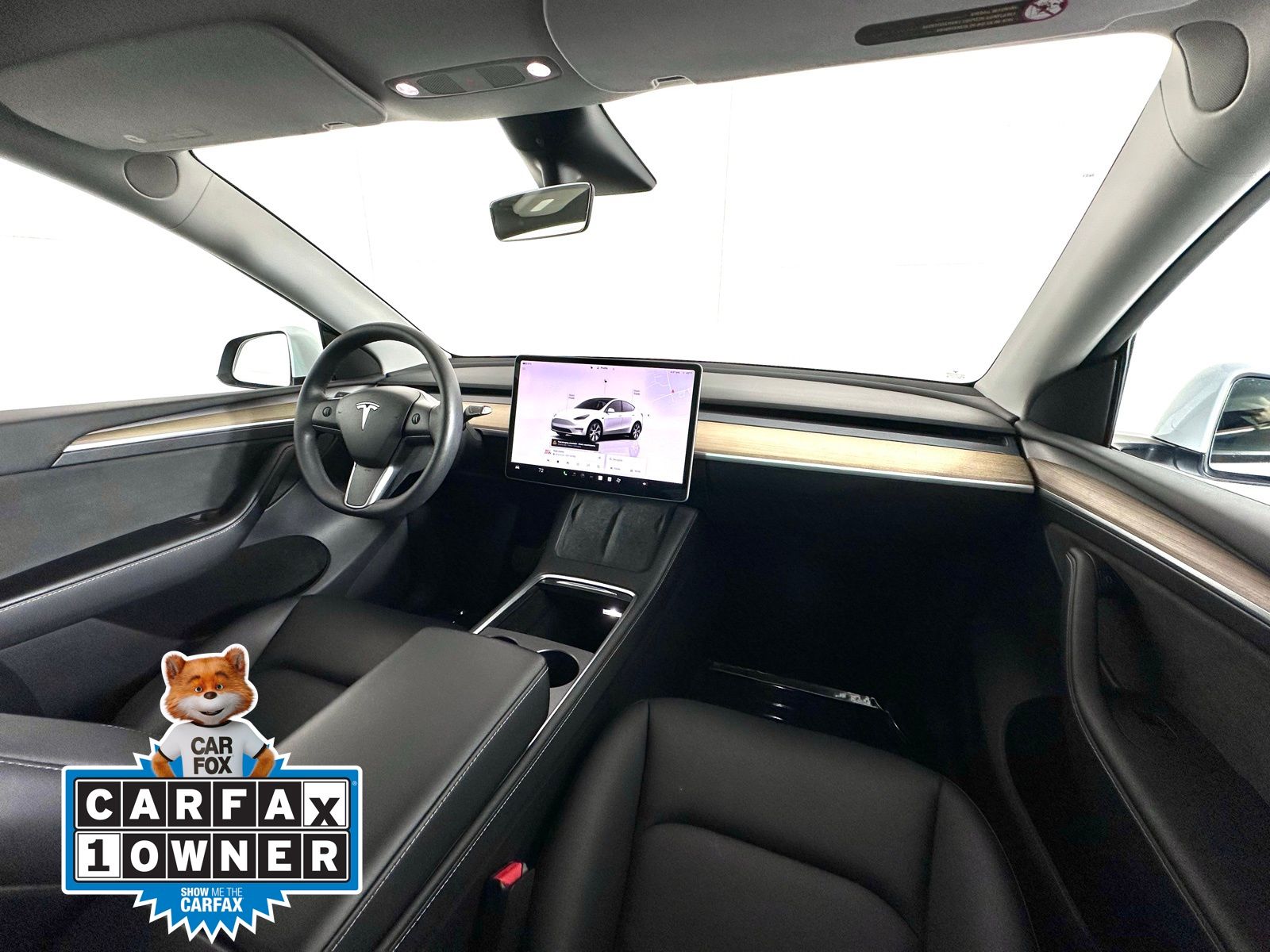 2023 Tesla Model Y Long Range photo 2