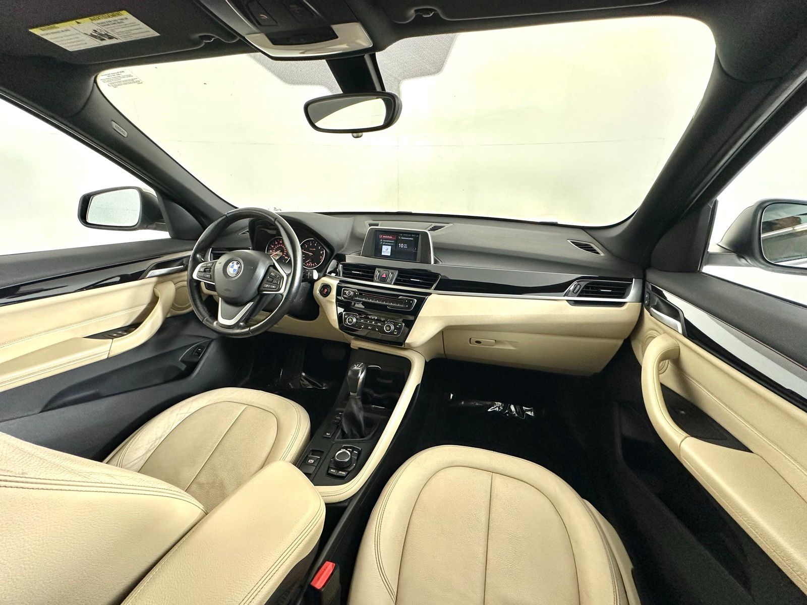 2018 Bmw X1 XDrive28i photo 2