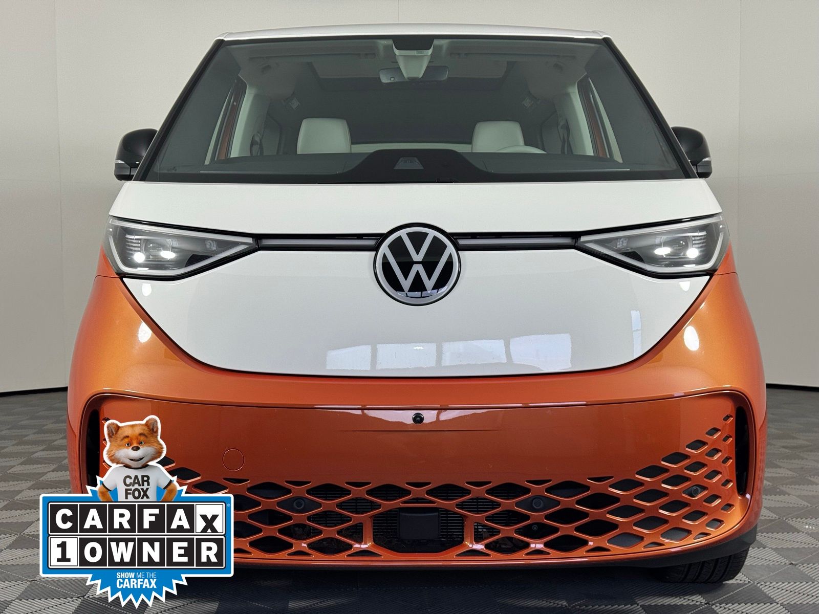 2025 Volkswagen ID. Buzz photo 2