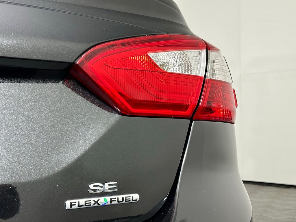 Used 2014 Ford Focus SE Sedan