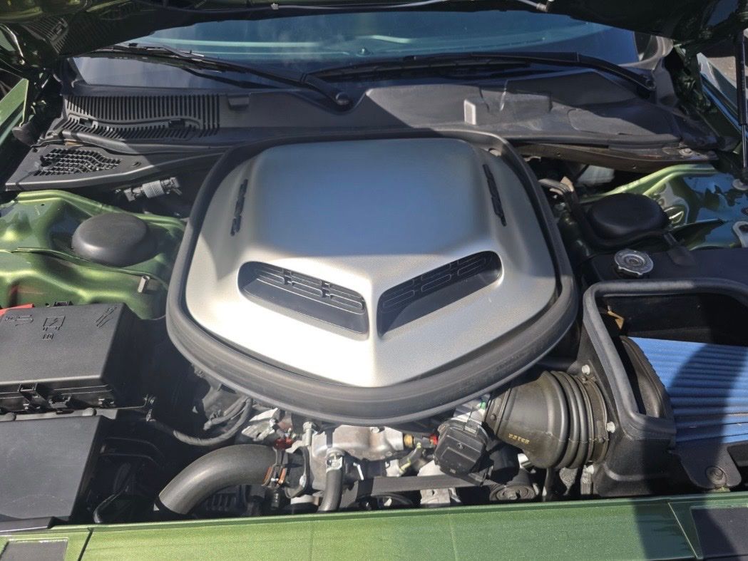 2023 Dodge Challenger R/T Scat Pack Widebody photo 3