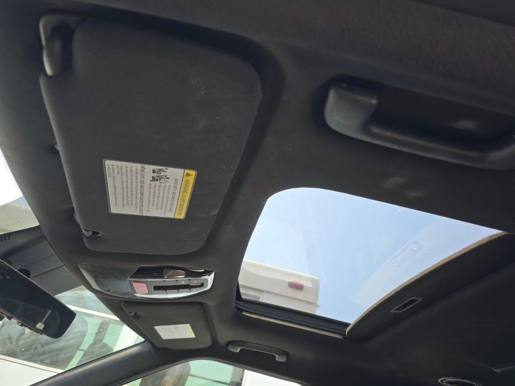 2024 Kia EV9 GT-Line photo 2