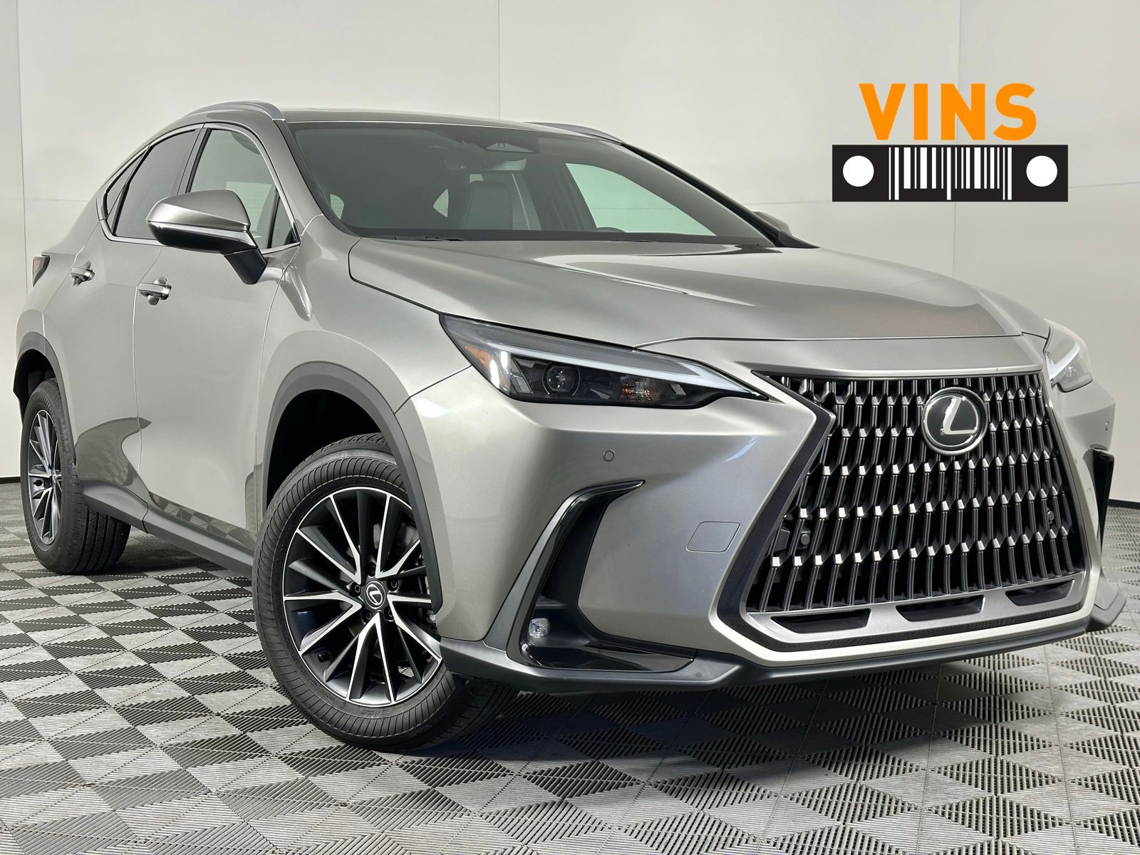 2024 Lexus NX 250's photo
