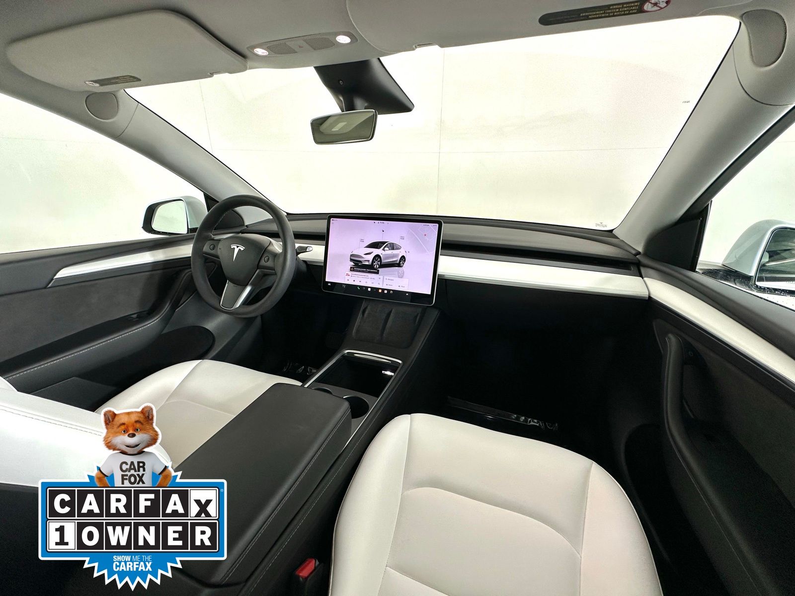 2023 Tesla Model Y Long Range photo 2