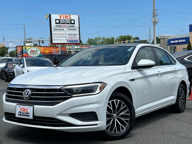 2019 Volkswagen Jetta SEL photo 3
