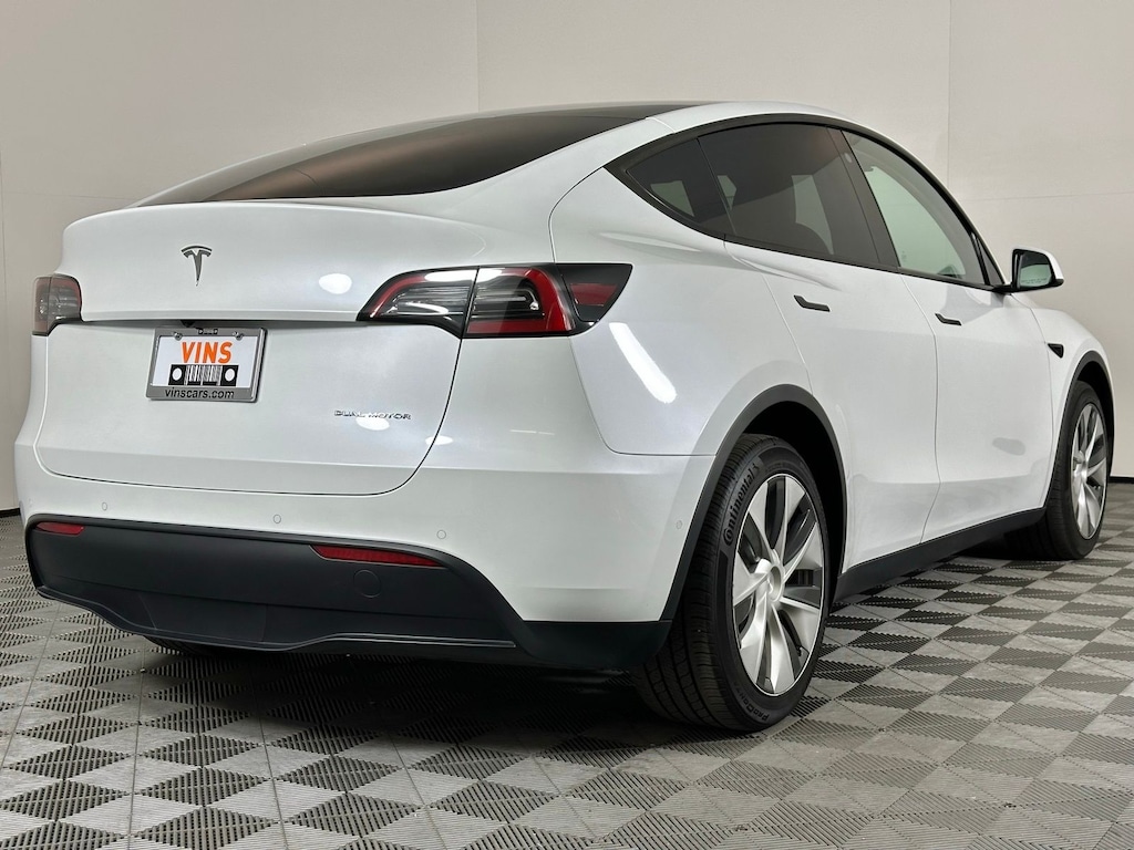 Used 2022 Tesla Model Y Long Range SUV