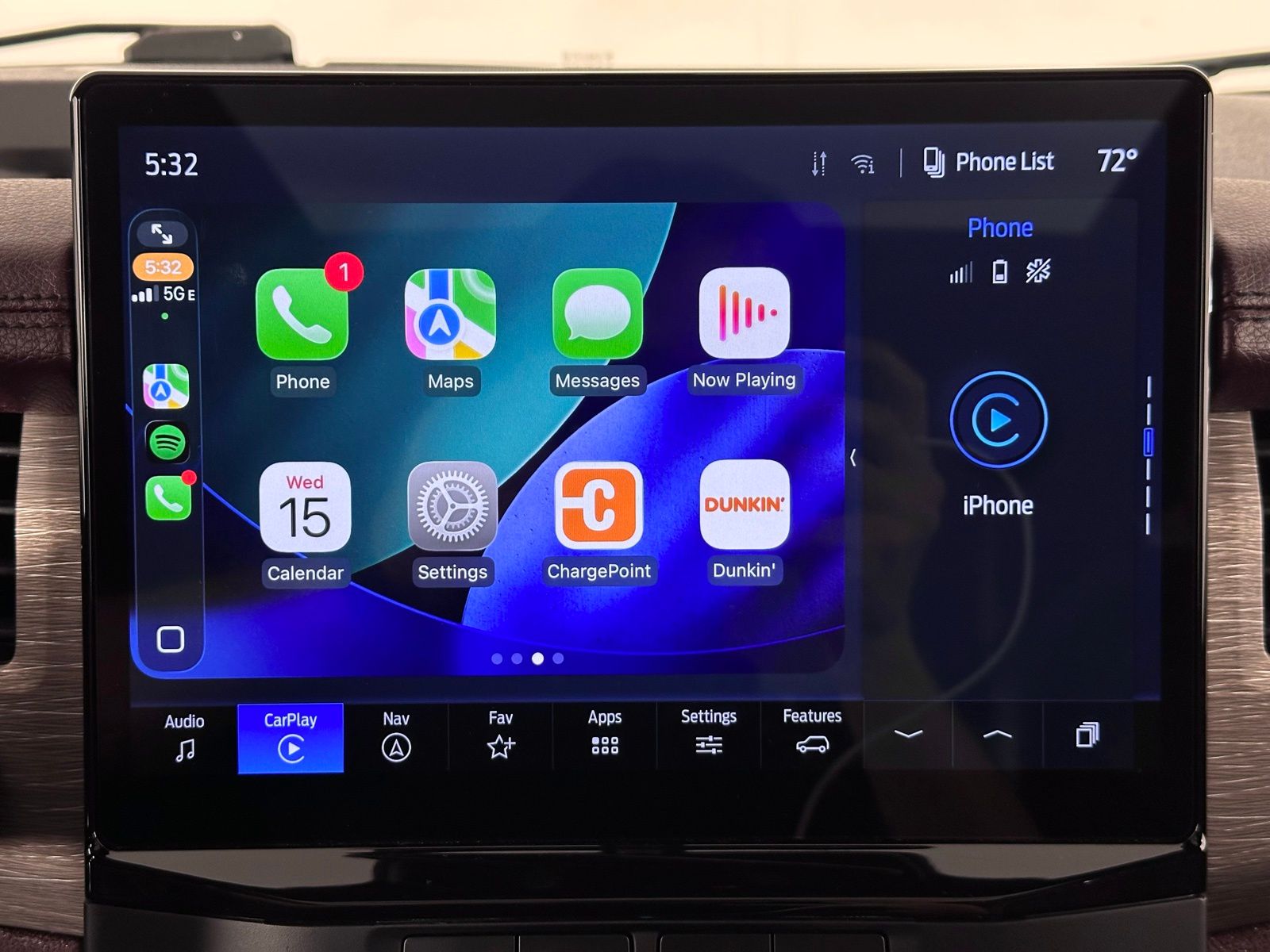 2023 Ford Expedition MAX Limited photo 3