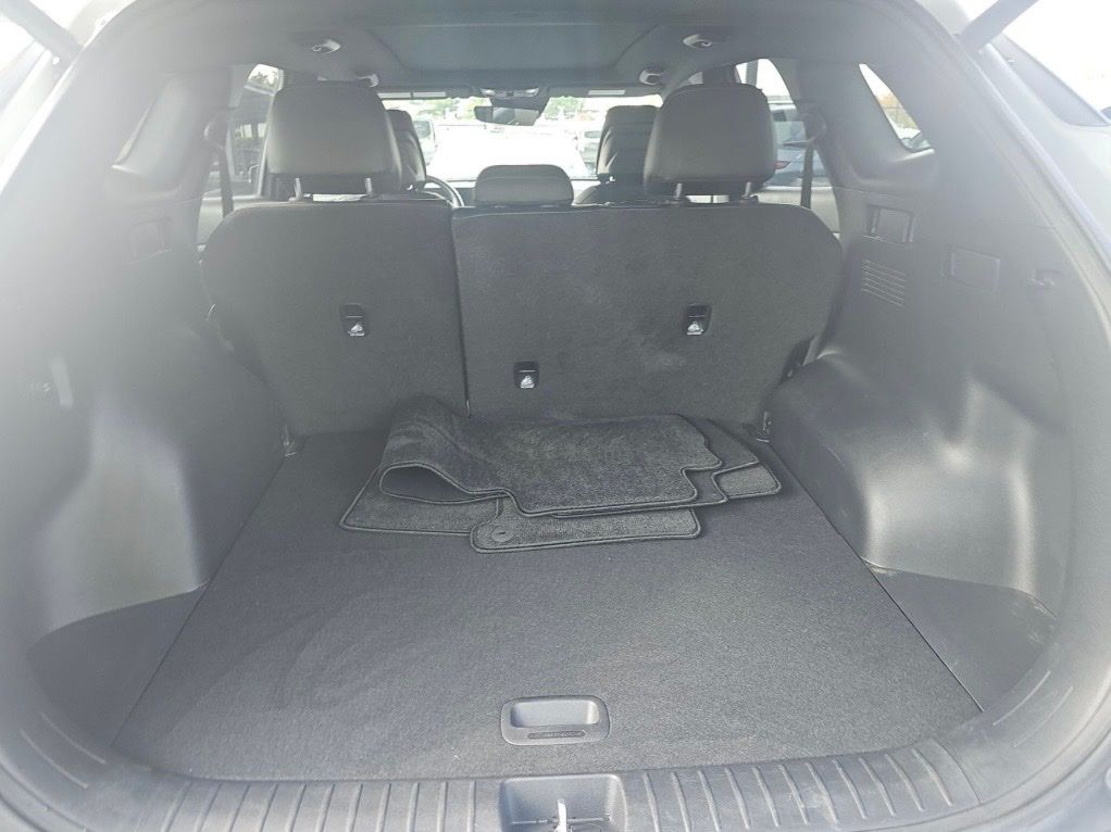 2024 Kia Sportage X-Line photo 4