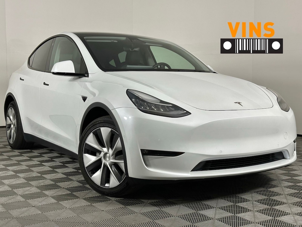 Used 2022 Tesla Model Y Long Range SUV