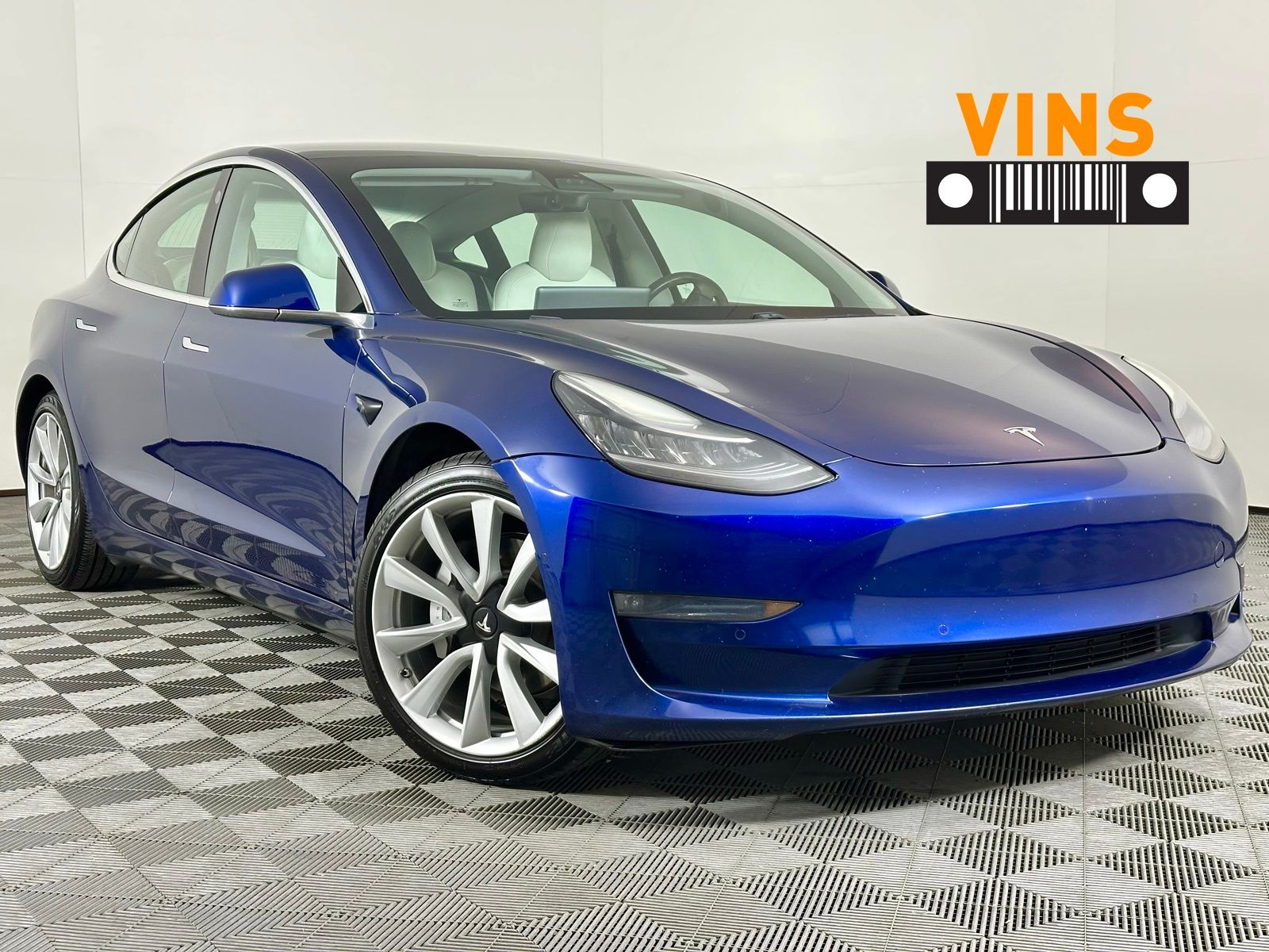 2020 Tesla Model 3 Base's photo